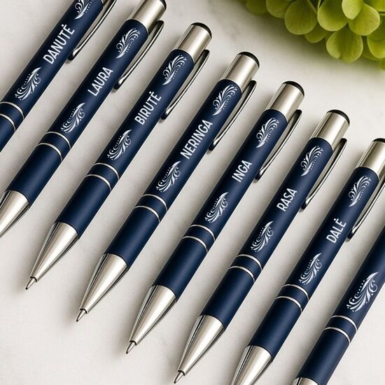 Vardiniai tušinukai mokytojams