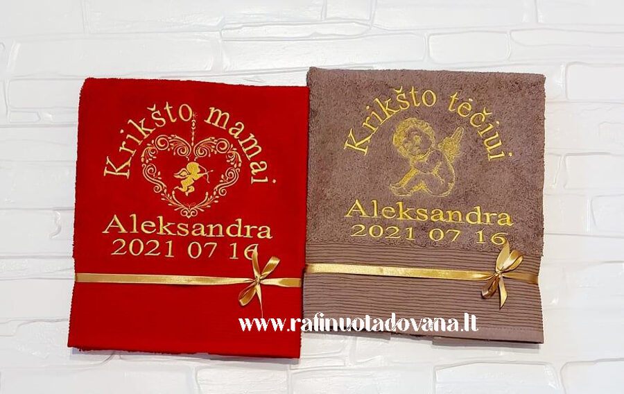 Siuvinėtas rankšluostis (Aleksandra)