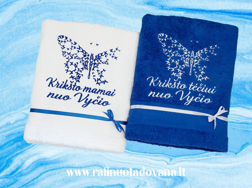 Siuvinėti rankšluosčiai (drugelis)