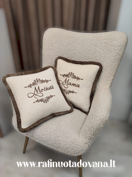 Siuvinėta pagalvėlė Mama ir/arba Močiutė