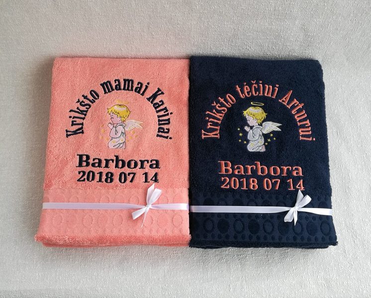 Siuvinėtas rankšluostis (Barbora)