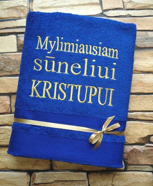 Siuvinėtas rankšluostis (Mylimiausiam sūneliui Kristupui)